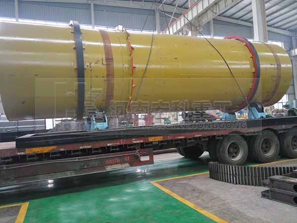 發(fā)往江西2.5x9m烘干機裝貨現場